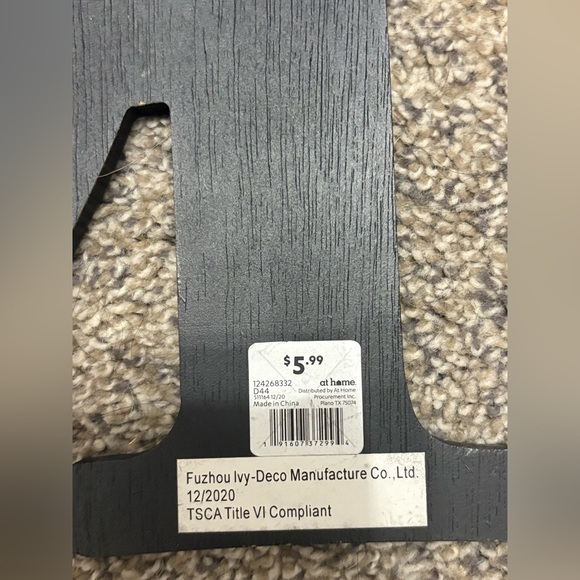 Monogram Letter R Wooden Sign - Picture 3 of 3